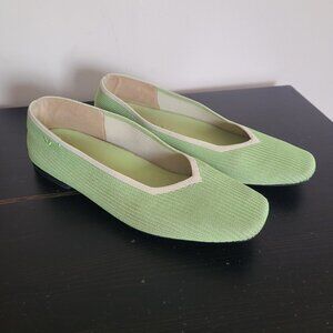 VIVAIA Square-Toe V-Cut Flats Margot 2.0 Green Size 39